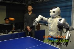 浙大研制出可打乒乓的机器人(以后用她去比赛？)