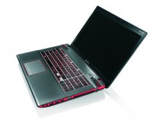 东芝近日发布游戏专用本Qosmio X870带裸眼3D