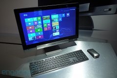 <b>ASUS公司本月底在香港等地推Transformer AiO一体平板电脑！</b>