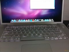 <b>第一次买二手本苹果macbookpro比较满意上图一起分享！</b>