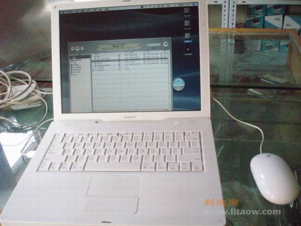 ibook.jpg