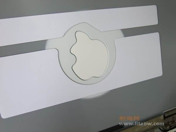 apple-macbook-6121.jpg