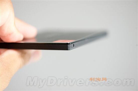 S2011092605172429  E.jpg