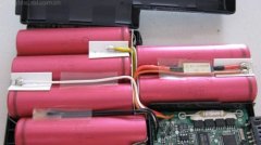 X宝上多数二手笔记本报废电池拼凑后继续当原装售！